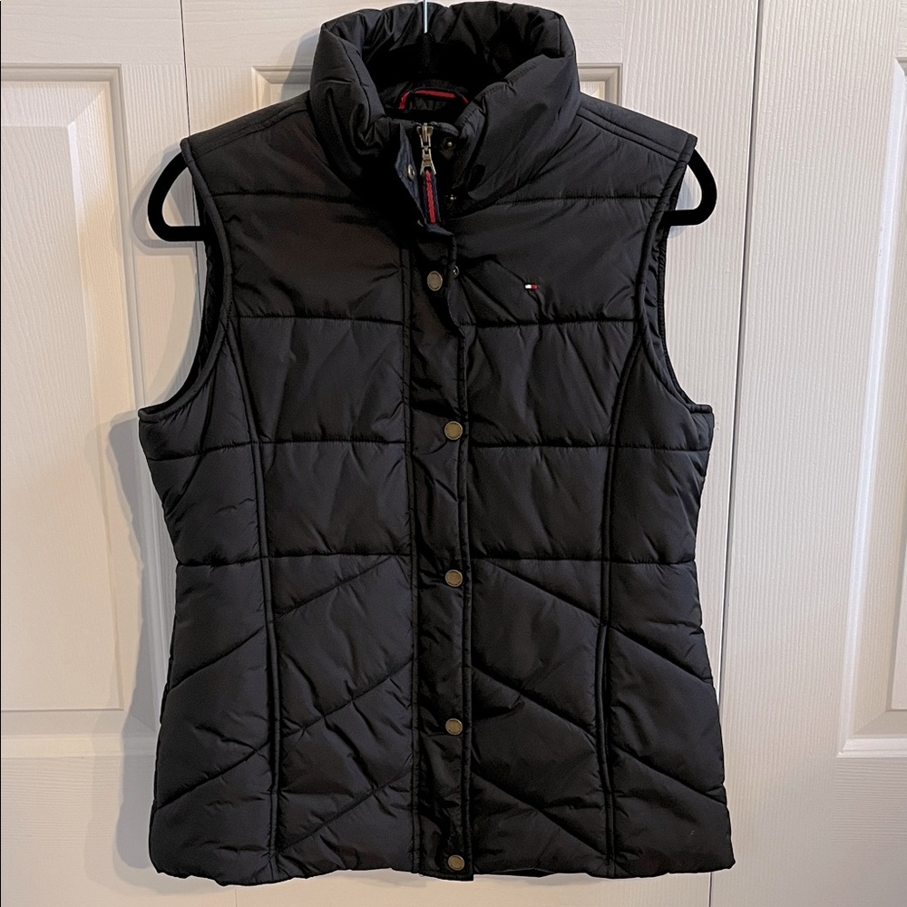 Tommy Hilfiger black puffer vest, size M